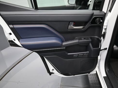 Certified 2026 Toyota 4Runner 4WD image 34