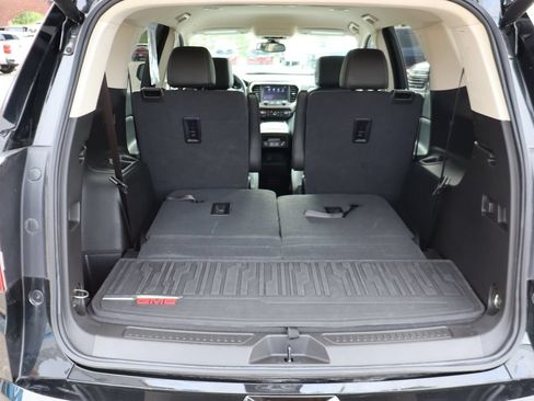 Used 2023 GMC Acadia Denali w/ Trailering Package AWD/4WD image 38