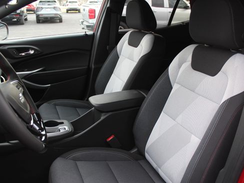 New 2026 Chevrolet Trax RS w/ Driver Confidence Package image 9