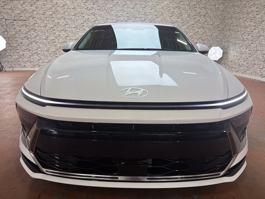 Certified 2025 Hyundai Sonata SEL FWD image 2