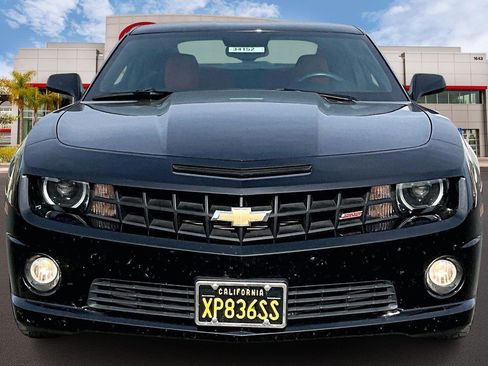Used 2010 Chevrolet Camaro SS w/ RS Package image 3