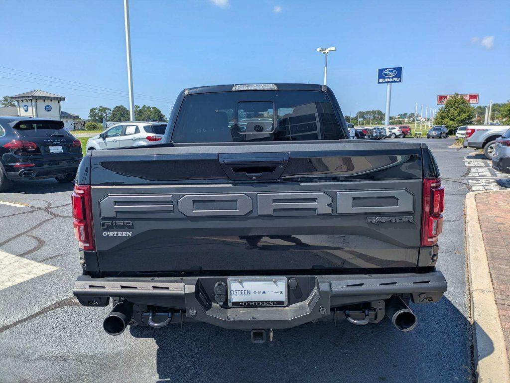 Used 2020 Ford F150 Raptor w/ Equipment Group 802A Luxury AWD/4WD image 6