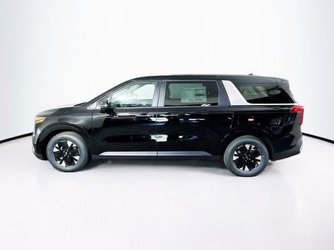 New 2026 Kia Carnival LXS FWD image 8