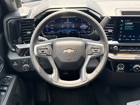 Used 2024 Chevrolet Silverado 1500 LT AWD/4WD image 24