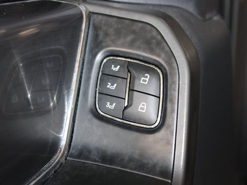 Used 2025 Ford F150 Lariat w/ Equipment Group 502A High image 22