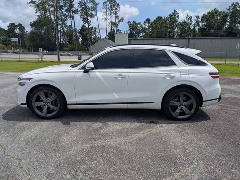Used 2025 Genesis GV70 2.5T w/ Sport Prestige Package AWD/4WD image 8