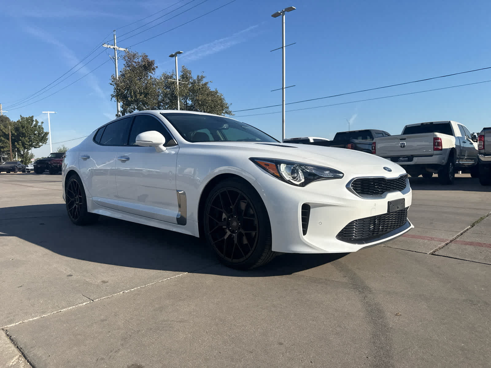 Used 2019 Kia Stinger RWD image 4
