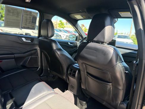 Used 2025 Ford Escape ST-Line AWD/4WD image 16