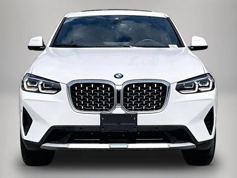 Certified 2025 BMW X4 xDrive30i w/ Convenience Package AWD/4WD image 3