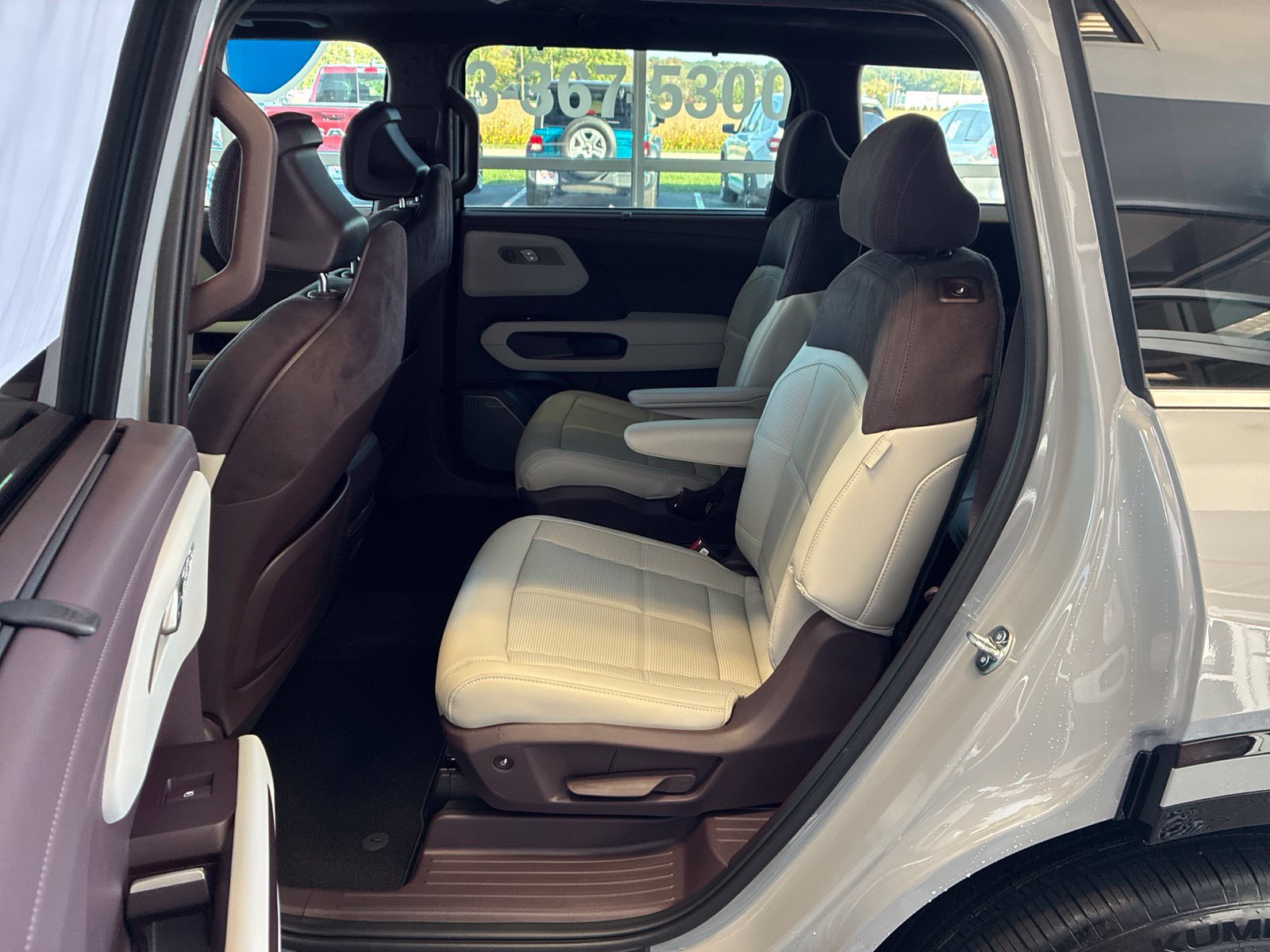 New 2027 Kia Telluride SX Prestige w/ Towing Package AWD/4WD image 15