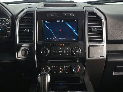 Used 2018 Ford F150 XLT w/ Equipment Group 302A Luxury image 22