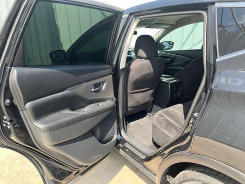 Used 2019 Nissan Murano S AWD/4WD image 12