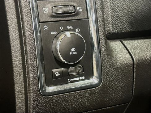 Used 2018 RAM 2500 Laramie w/ Snow Chief Group image 10