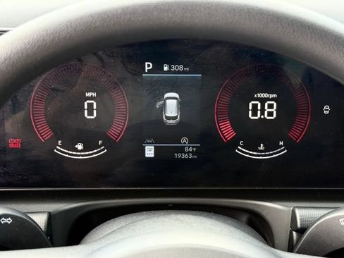 Used 2026 Hyundai Tucson SEL FWD image 19
