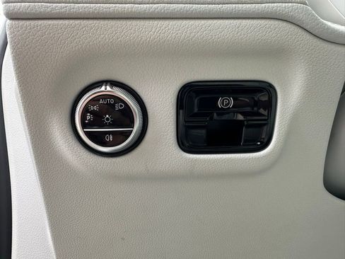 Used 2023 Mercedes-Benz EQE 350+ Sedan image 28