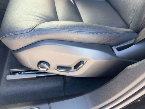 Certified 2024 Volvo XC60 B5 Plus w/ Protection Package Premier image 14