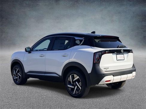 New 2026 Nissan Kicks SV w/ SV Premium Package image 4