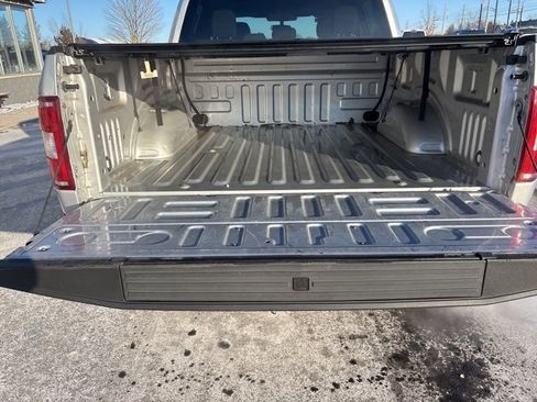 Used 2019 Ford F150 XLT w/ Trailer Tow Package image 16