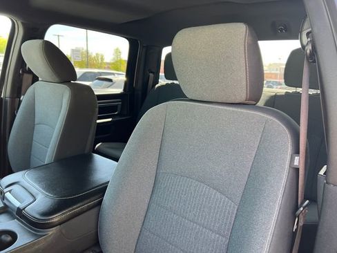 Used 2022 RAM 1500 Classic Warlock AWD/4WD image 15