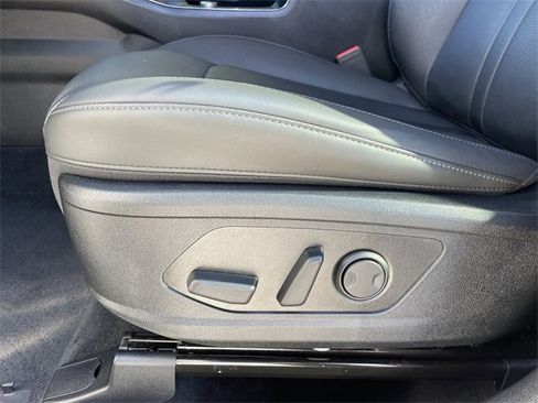 Used 2025 Kia Sorento EX image 26