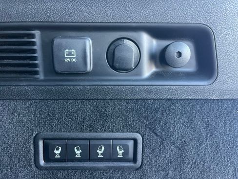Certified 2022 Jeep Grand Wagoneer Series III w/ Rear Seat Video Group 1 AWD/4WD image 35