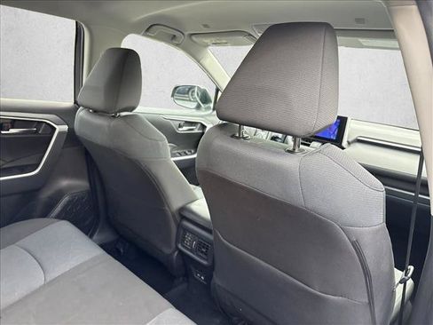 Certified 2025 Toyota RAV4 XLE FWD image 26