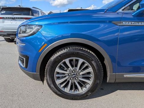 Used 2020 Lincoln Nautilus Premier w/ Equipment Group 101A AWD/4WD image 21