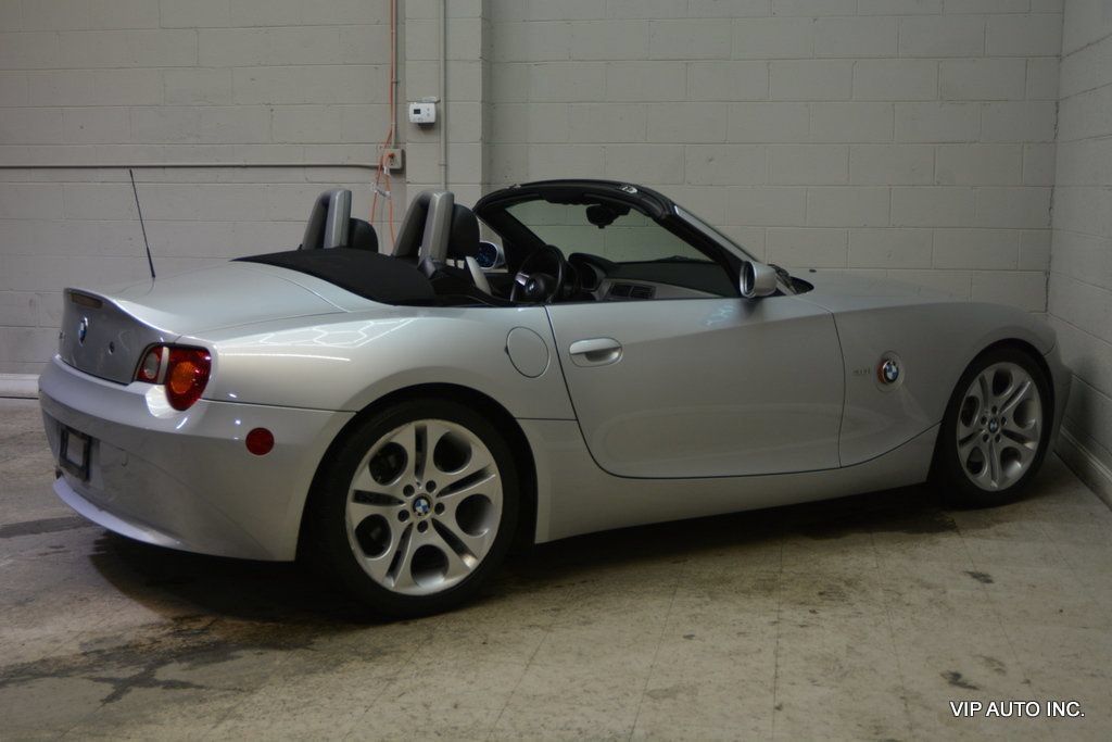Used 2003 BMW Z4 3.0i RWD image 30