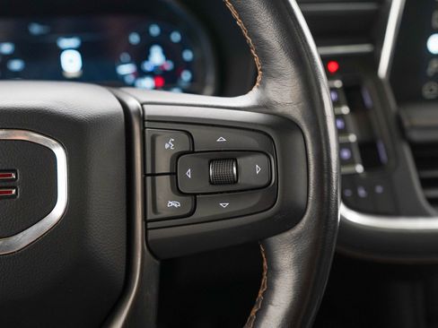 Used 2022 GMC Yukon AT4 w/ AT4 Premium Package AWD/4WD image 30