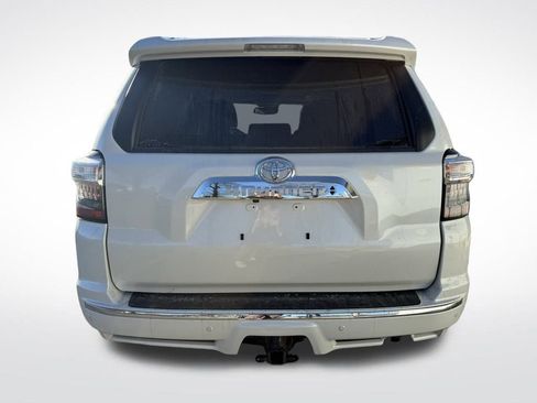 Used 2022 Toyota 4Runner Limited image 5