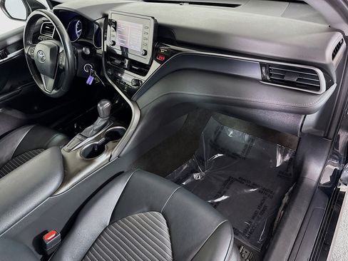 Used 2023 Toyota Camry SE FWD image 29