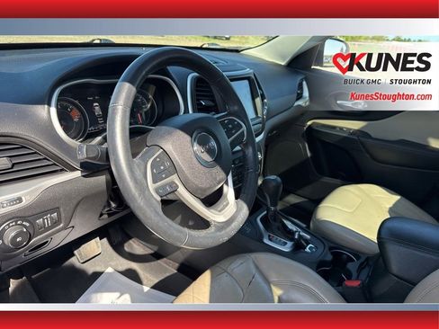 Used 2016 Jeep Cherokee Limited AWD/4WD image 23