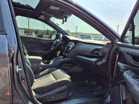 Used 2025 Subaru Outback Wilderness AWD/4WD image 28