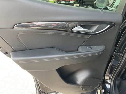 Used 2023 Buick Envision Essence FWD image 22