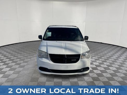Used 2014 RAM C/V Tradesman FWD image 2