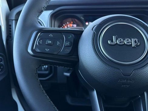 New 2026 Jeep Gladiator Sport image 32