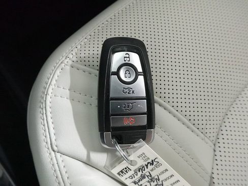 Used 2025 Ford Mustang Mach-E Premium AWD/4WD image 22