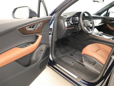 Certified 2025 Audi Q7 2.0T Premium Plus w/ Premium Plus Package image 14