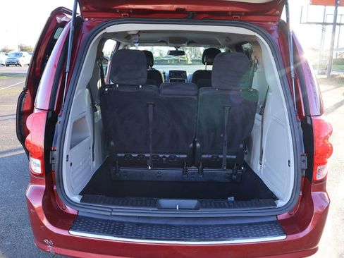 Used 2015 Dodge Grand Caravan American Value Package w/ UConnect Hands-Free Group image 31
