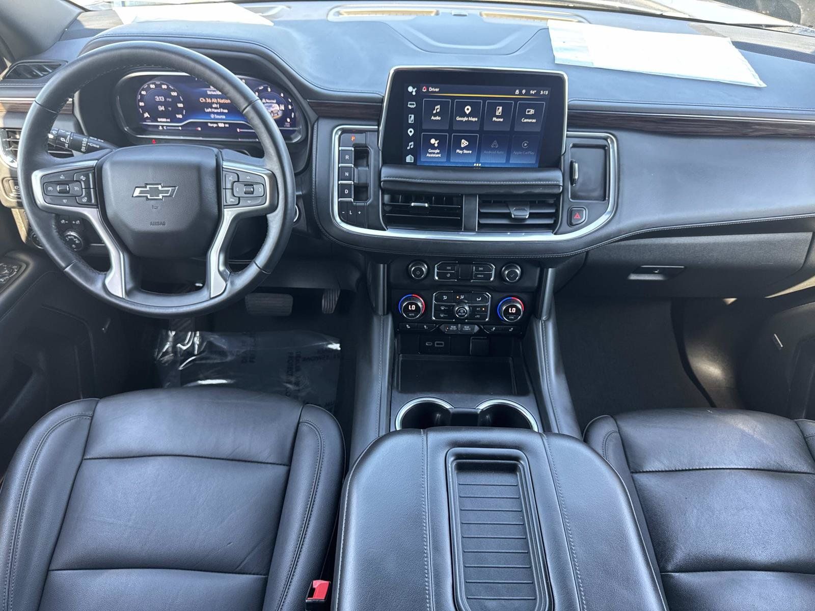 Used 2022 Chevrolet Tahoe Z71 w/ Z71 Off-Road Package AWD/4WD image 9