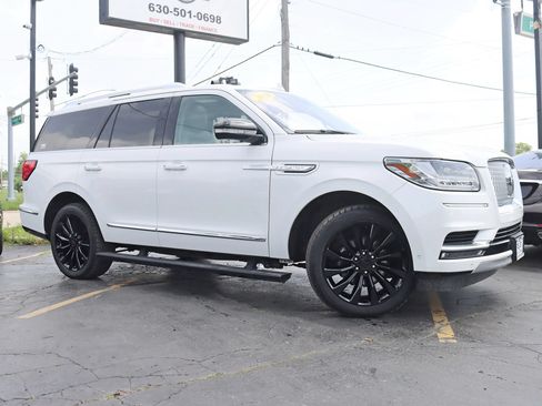 Used 2020 Lincoln Navigator Reserve w/ Luxury Package AWD/4WD image 2