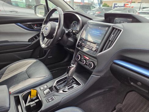 Used 2019 Subaru Crosstrek Hybrid w/ Moonroof Package w/Navigation image 16