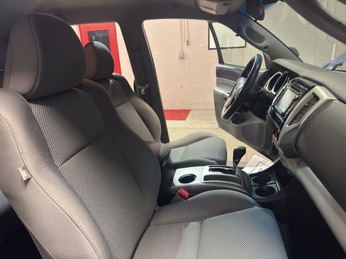 Used 2014 Toyota Tacoma 4x4 Double Cab image 20