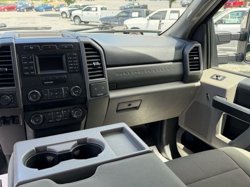 Used 2019 Ford F250 XL w/ STX Appearance Package AWD/4WD image 20
