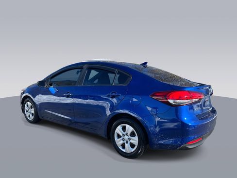 Used 2018 Kia Forte LX image 5