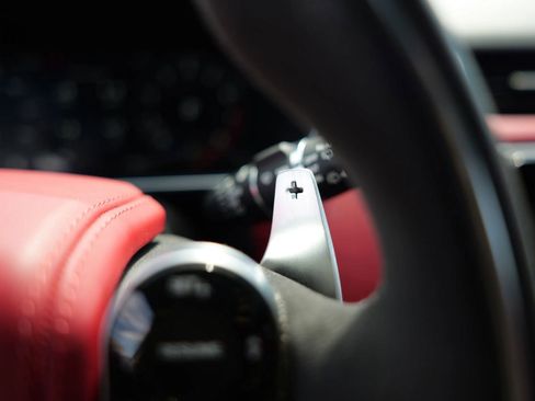 Used 2019 Land Rover Range Rover Sport HST image 22