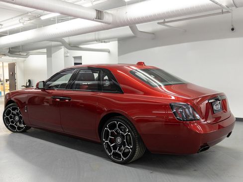 Used 2025 Rolls-Royce Ghost Black Badge image 15