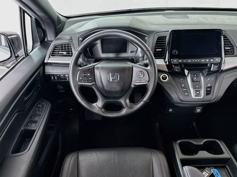 Used 2024 Honda Odyssey Sport image 19