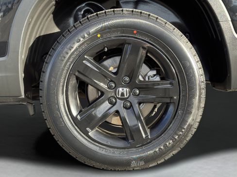 Certified 2023 Honda Ridgeline Black Edition image 13