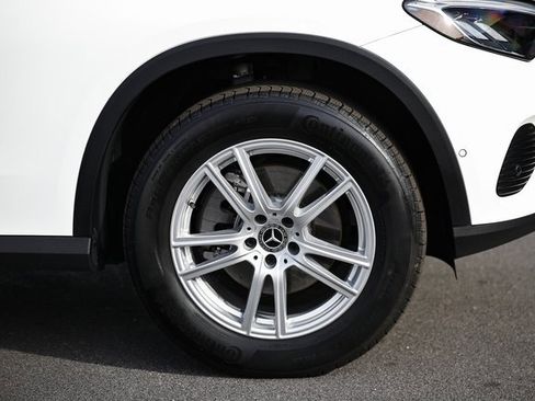 Used 2023 Mercedes-Benz GLC 300 4MATIC image 9